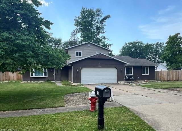 Property at 834 Robinwood Ave, Sheffield Lake, OH 44054, 4 beds, 2 baths