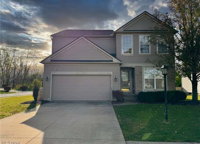 Property at 5140 Bringham Dr, Brunswick, OH 44212, 3 beds, 2.5 baths