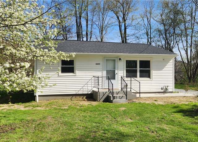 Property at 6600 Henderson Rd, Ravenna, OH 44266, 2 beds, 1 bath
