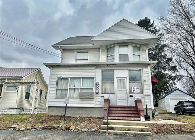 Property at 1119 Pershing Rd, Zanesville, OH 43701, 3 beds, 3 baths