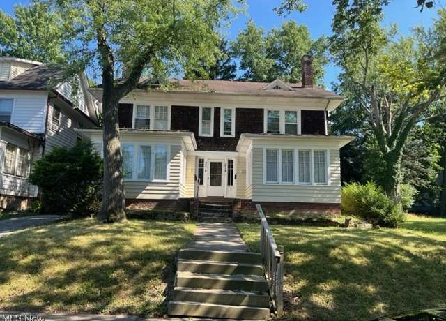 Property at 3214 Sycamore Rd, Cleveland Heights, OH 44118, 8 beds, 2.5 baths