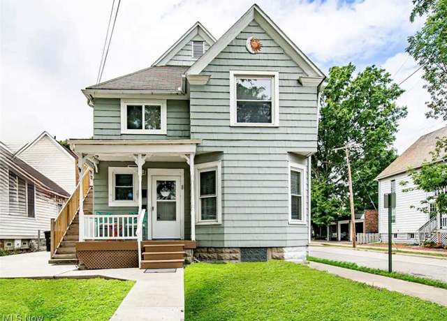Property at 2048 Lark St, Lakewood, OH 44107, 4 beds, 2 baths