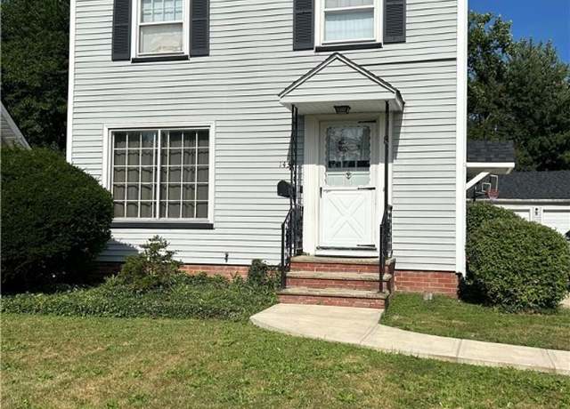 Property at 1437 Summit Dr, Mayfield Heights, OH 44124, 3 beds, 1 bath