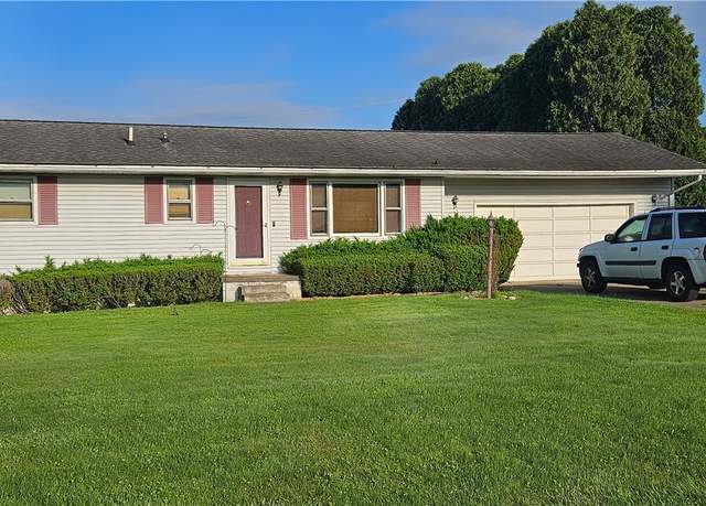 Property at 64271 Warne Dr, Cambridge, OH 43725, 3 beds, 1 bath