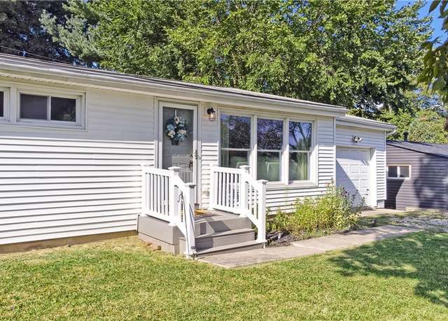 Property at 213 E Main St, Zanesville, OH 43701, 3 beds, 1 bath