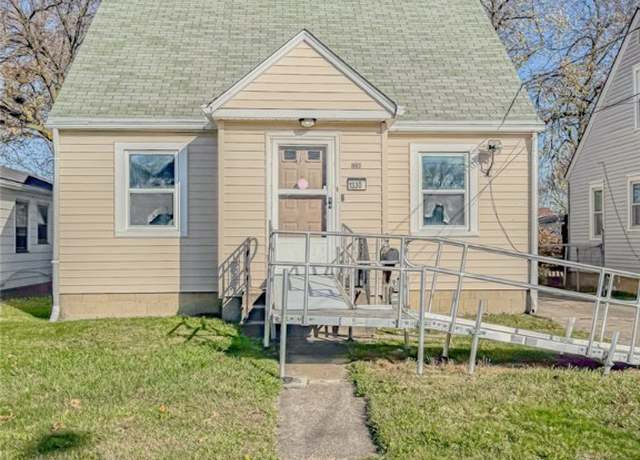 Property at 1330 W 18th St, Lorain, OH 44052, 3 beds, 2 baths