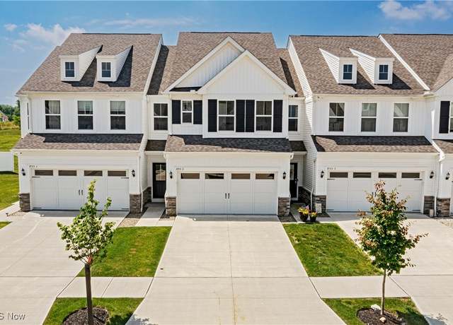 Property at 855-2 Dipper Ln, Aurora, OH 44202, 3 beds, 2.5 baths