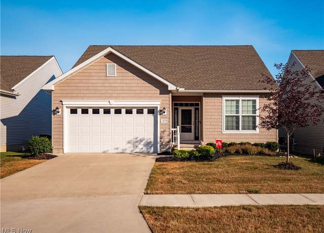 Property at 3831 Heron Dr, Lorain, OH 44053, 3 beds, 2 baths
