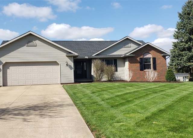Property at 126 Countryview Ave, Dalton, OH 44618, 3 beds, 2 baths