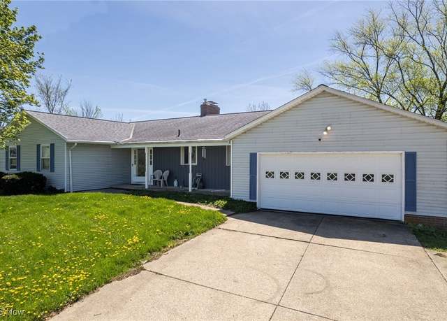 Property at 4299 Weymouth Rd, Medina, OH 44256, 5 beds, 3 baths