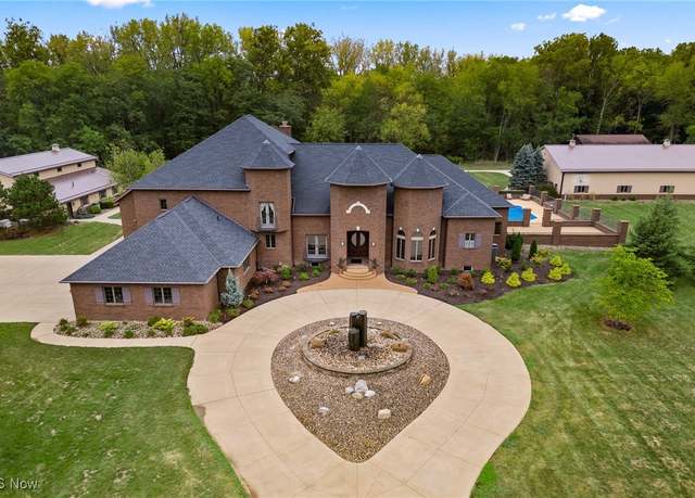 Property at 706 Township Road 1600, Ashland, OH 44805, 4 beds, 5 baths