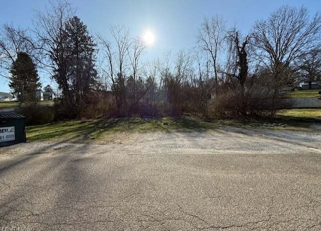 Property at TBD Cresent St, St. Clairsville, OH 43950