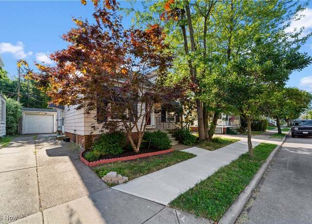 Property at 1543 Olivewood Ave, Lakewood, OH 44107, 3 beds, 1 bath