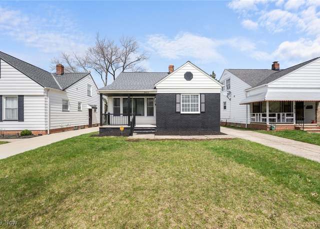 Property at 3811 Salisbury Rd, South Euclid, OH 44121, 3 beds, 1.5 baths