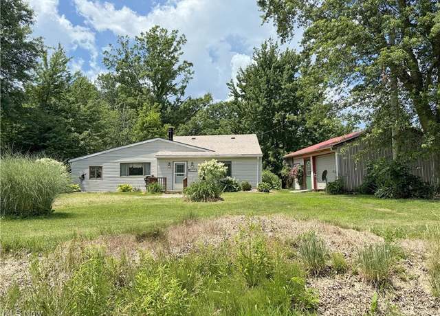 Property at 8756 Cook Rd, Salem, OH 44460, 3 beds, 1 bath