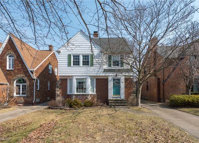 Property at 107 E 216th St, Euclid, OH 44123, 4 beds, 1.5 baths