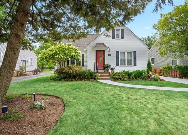 Property at 465 Glen Park Dr, Bay Village, OH 44140, 3 beds, 2 baths