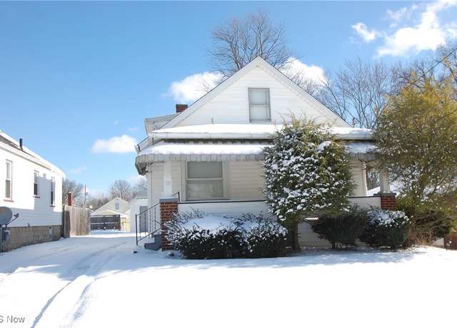 Property at 125 S Dunlap Ave, Youngstown, OH 44509, 4 beds, 1 bath