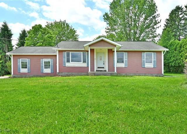 Property at 5990 Stewart Sharon Rd, Hubbard, OH 44425, 3 beds, 1 bath