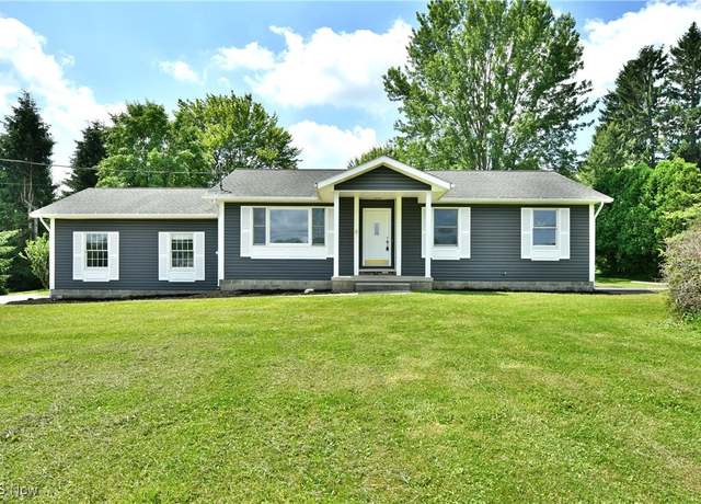 Property at 5990 Stewart Sharon Rd, Hubbard, OH 44425, 3 beds, 1 bath