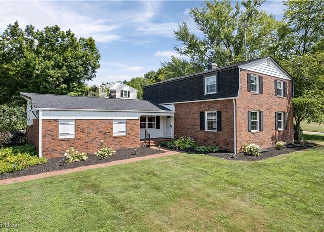 Property at 11167 Northwood Ave NE, Bolivar, OH 44612, 4 beds, 2 baths