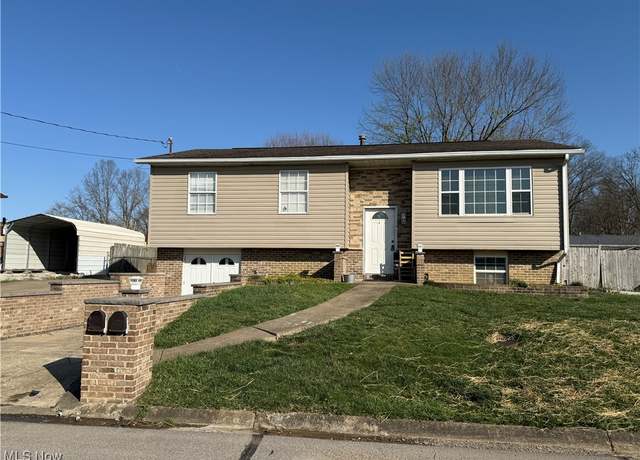 Property at 255 Washington Dr, Mineral Wells, WV 26150, 4 beds, 2 baths