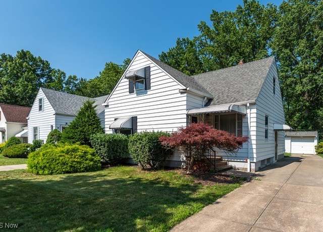 Property at 427 E 275th St, Euclid, OH 44132, 4 beds, 1 bath