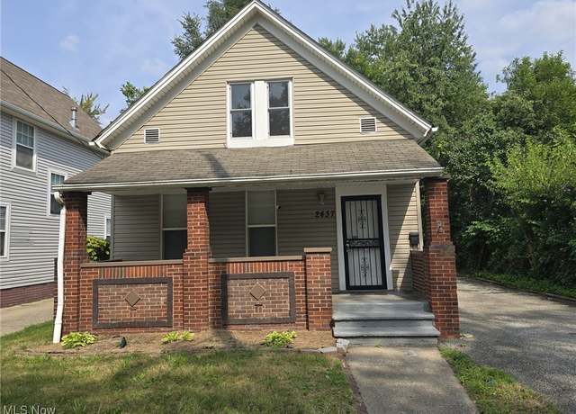 Property at 2437 E 84 St, Cleveland, OH 44104, 3 beds, 1.5 baths