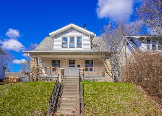 Property at 1019 Shadyside Ave SW, Canton, OH 44710, 3 beds, 1.5 baths