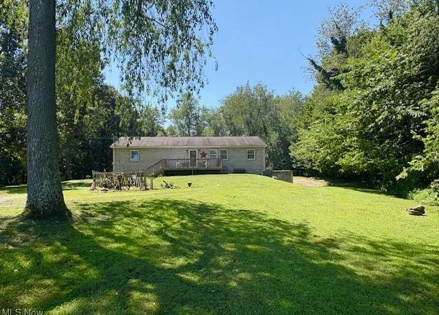 Property at 48559 Calcutta Smith Ferry Rd, East Liverpool, OH 43920, 4 beds, 2.5 baths