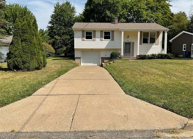 Property at 1828 Basil Ave, Youngstown, OH 44514, 3 beds, 1.5 baths