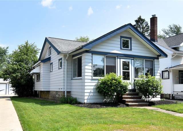 Property at 17212 Westdale Ave, Cleveland, OH 44135, 2 beds, 2 baths