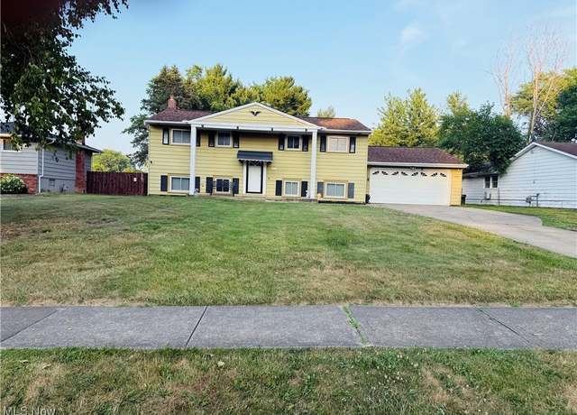 Property at 13143 Richards Dr, Strongsville, OH 44149, 3 beds, 2 baths