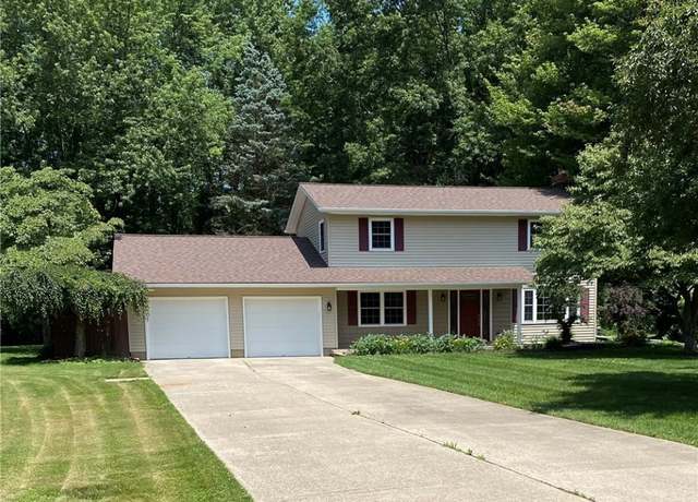 Property at 1970 Bridgeview Ln, Conneaut, OH 44030, 3 beds, 2.5 baths