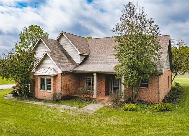Property at 1003 Duncan Ln, Parkersburg, WV 26104, 4 beds, 3 baths