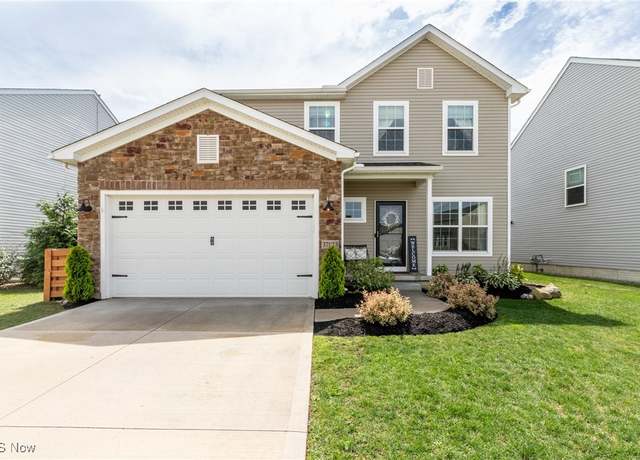Property at 37123 Golden Eagle Dr, North Ridgeville, OH 44039, 3 beds, 2.5 baths