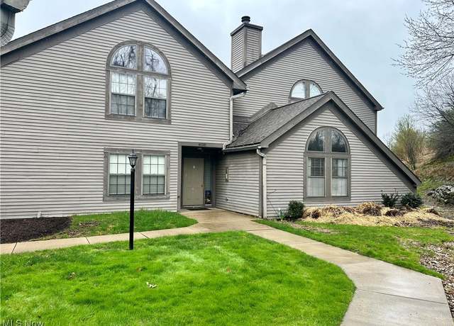 Property at 4038 Saint Andrews Ct #6, Canfield, OH 44406, 2 beds, 2 baths