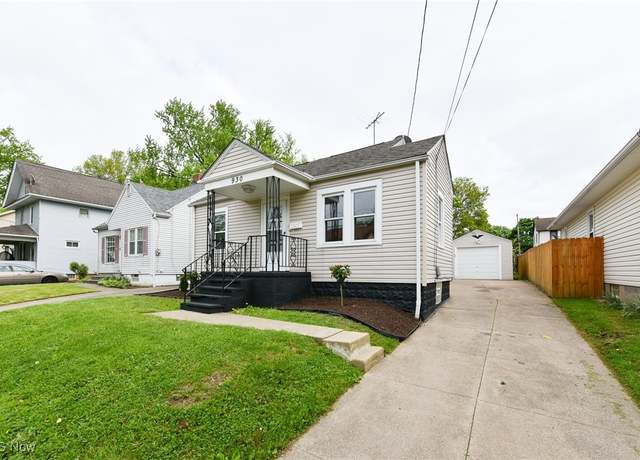 Property at 930 Saxon Ave, Akron, OH 44314, 2 beds, 1 bath