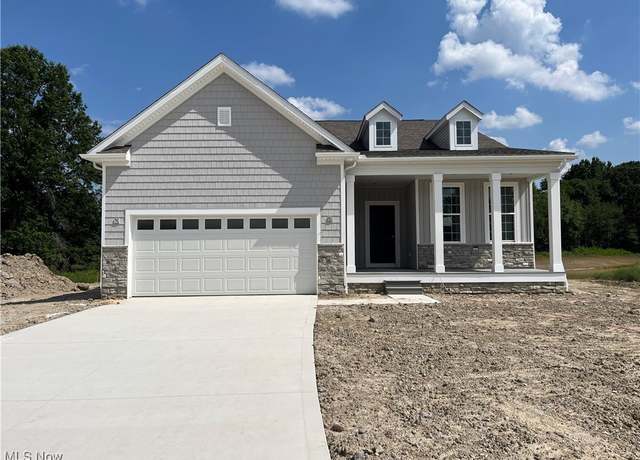 Property at 4568 Robinwood Ct, Medina, OH 44256, 2 beds, 2 baths
