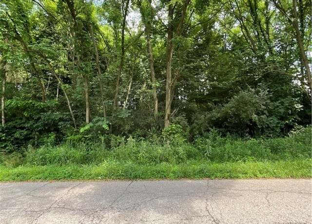 Property at Fairlawn Ave SE, Hubbard, OH 44425