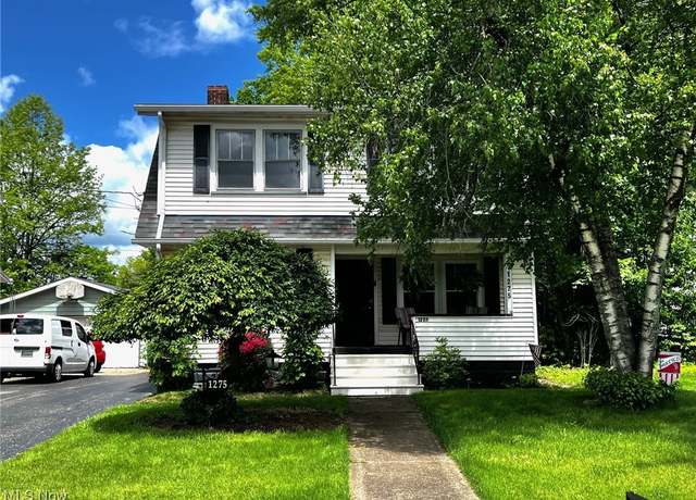 Property at 1275 Hollywood, Warren, OH 44483, 3 beds, 1.5 baths
