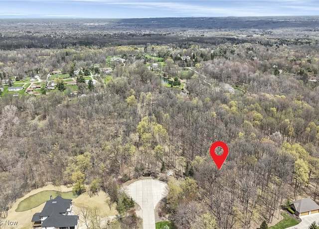 Property at 997 Arborcrest Dr, Hinckley, OH 44233