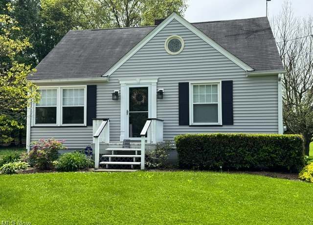 Property at 2043 State Rd, Warren, OH 44481, 3 beds, 1 bath
