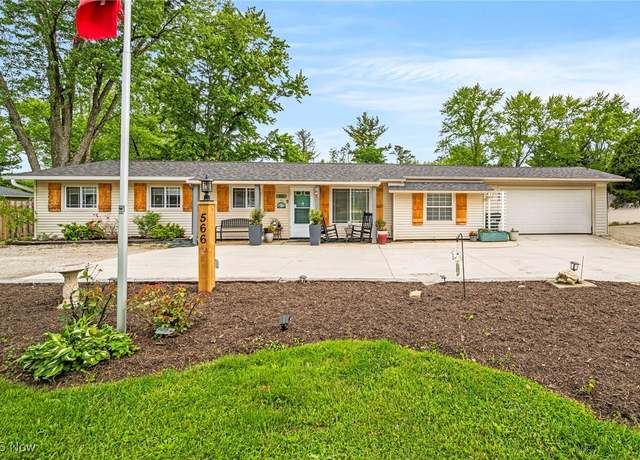 Property at 566 Sherwood Dr, Aurora, OH 44202, 4 beds, 2 baths
