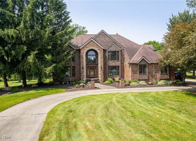 Property at 1200 River Rd, Hinckley, OH 44233, 4 beds, 2.5 baths