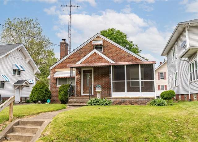 Property at 919 Clarendon Ave NW, Canton, OH 44708, 3 beds, 2 baths