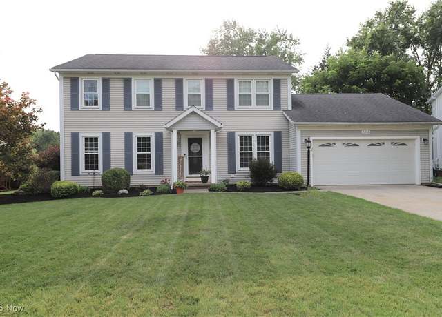 Property at 5226 Park Dr, Medina, OH 44256, 4 beds, 2.5 baths
