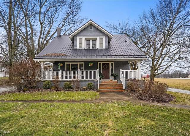 Property at 9340 Louisville St, Louisville, OH 44641, 3 beds, 1.5 baths