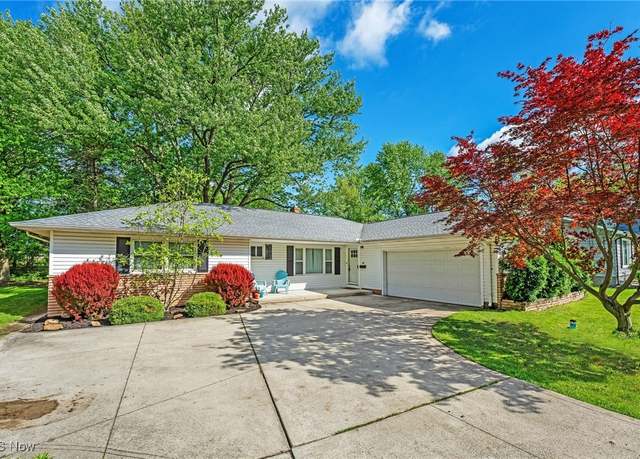 Property at 21494 Mastick Rd, Fairview Park, OH 44126, 3 beds, 1.5 baths