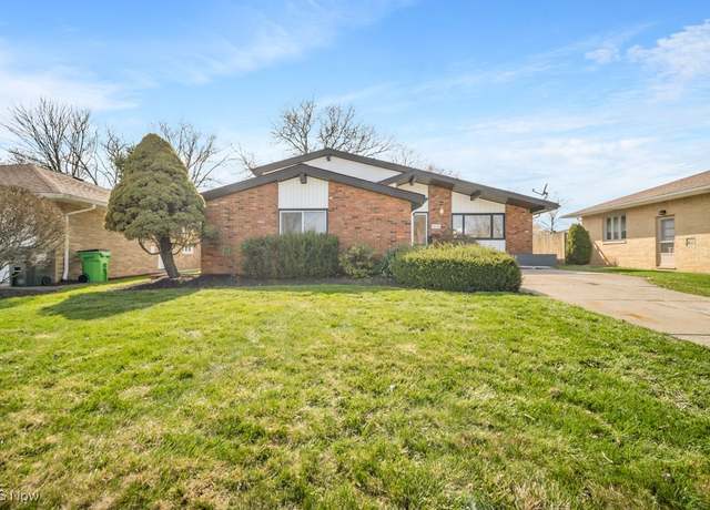 Property at 1838 Drayton Dr, Mayfield Heights, OH 44124, 4 beds, 2 baths